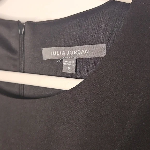 Julia Jordan Cutout Mini Shift Dress NWT - Picture 6 of 8